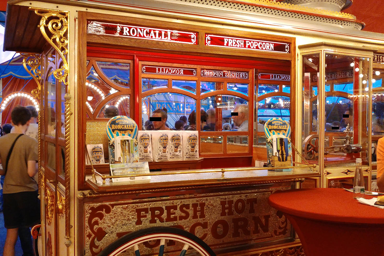 Circus Roncalli Popcornwagen