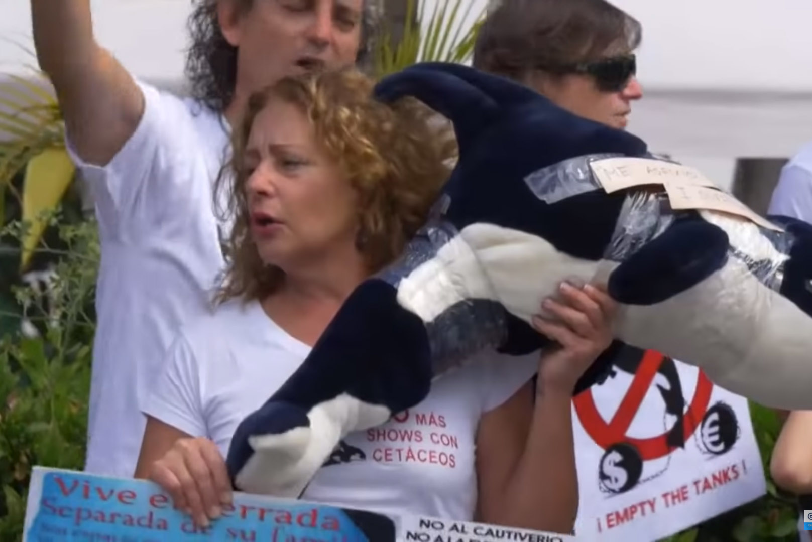 Video: Mutter von totem Loro-Parque-Trainer kämpft für Orcas