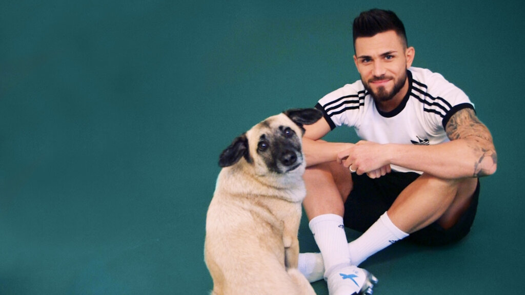 Danny Latza und Hund