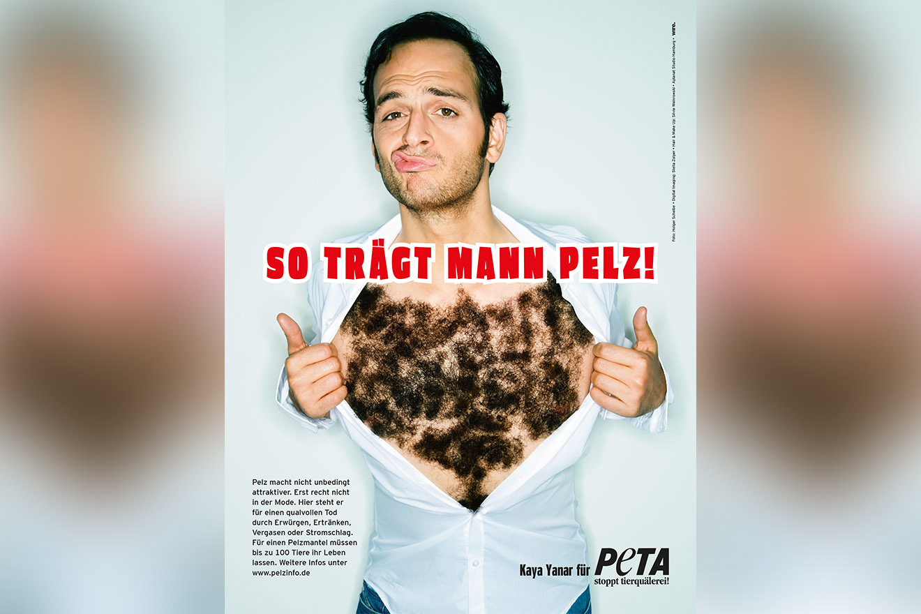 Kaya Yanar für PETA: „So trägt Mann Pelz!“