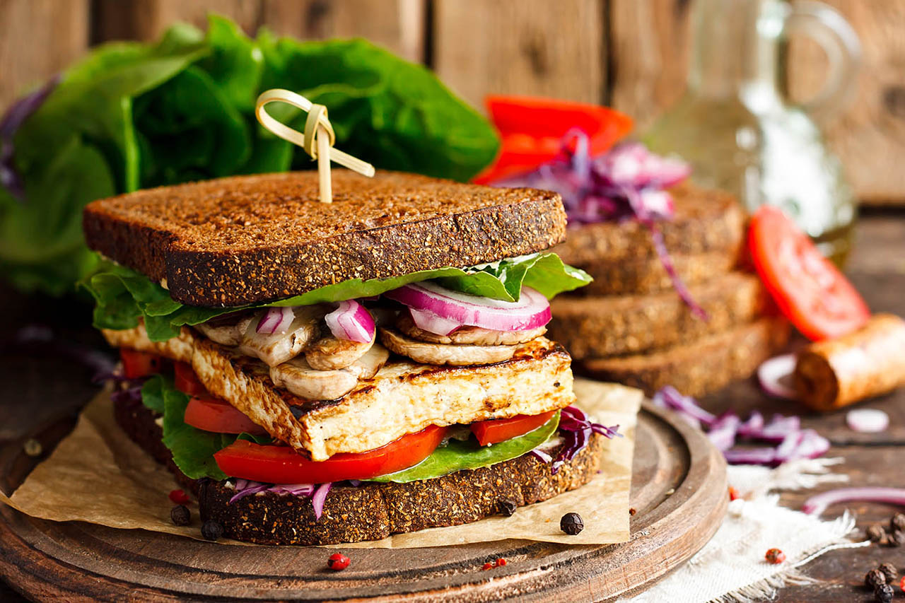 Schnelles veganes Essen: Die 7 besten Tipps, um Zeit zu sparen