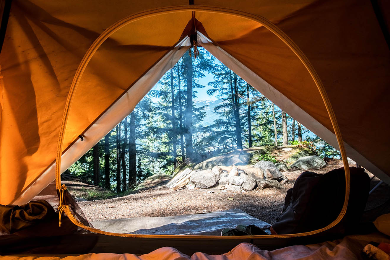 Vegan Camping: So einfach geht tierleidfreies Zelten