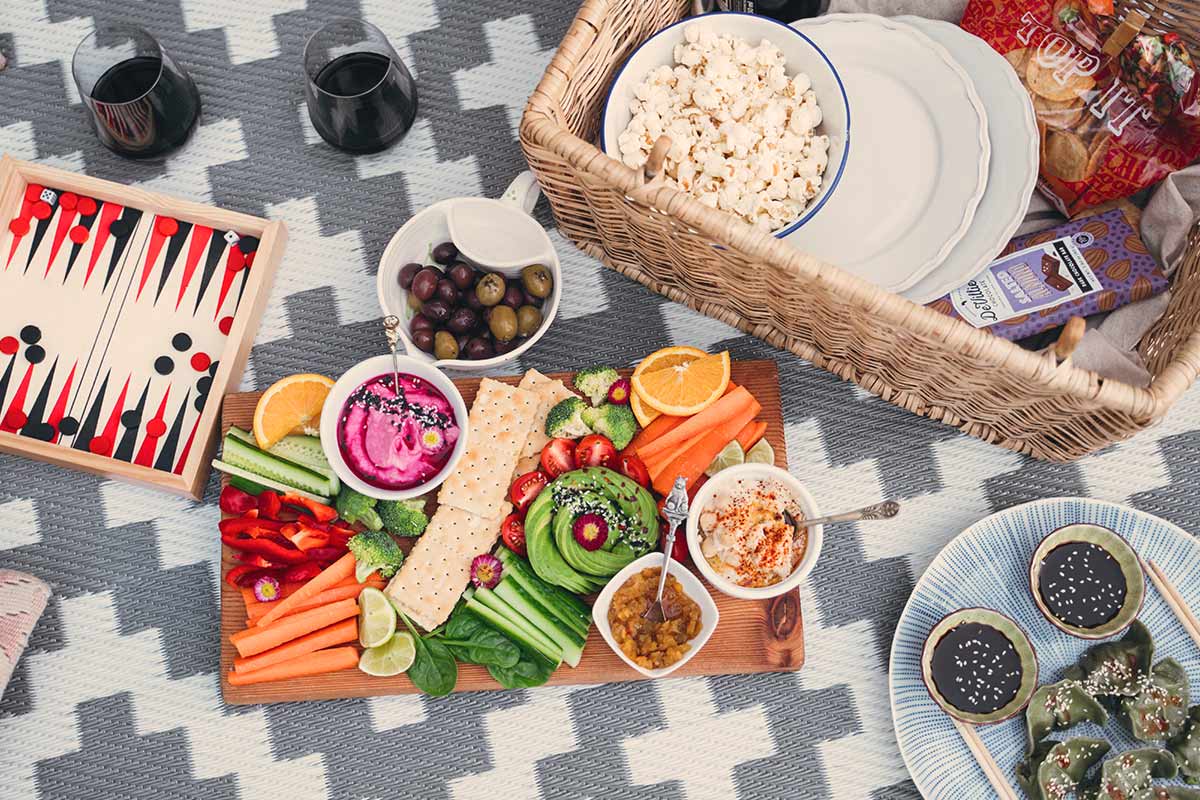Veganes Picknick: 5 Ideen für den veganen Picknickkorb