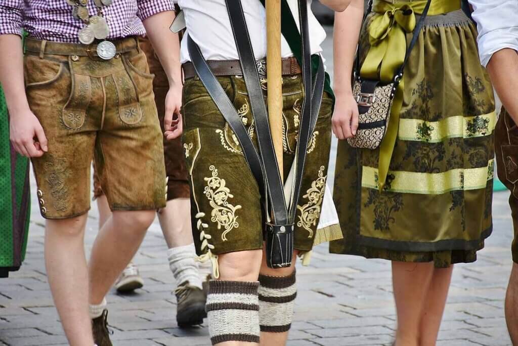 Vegane Lederhosen