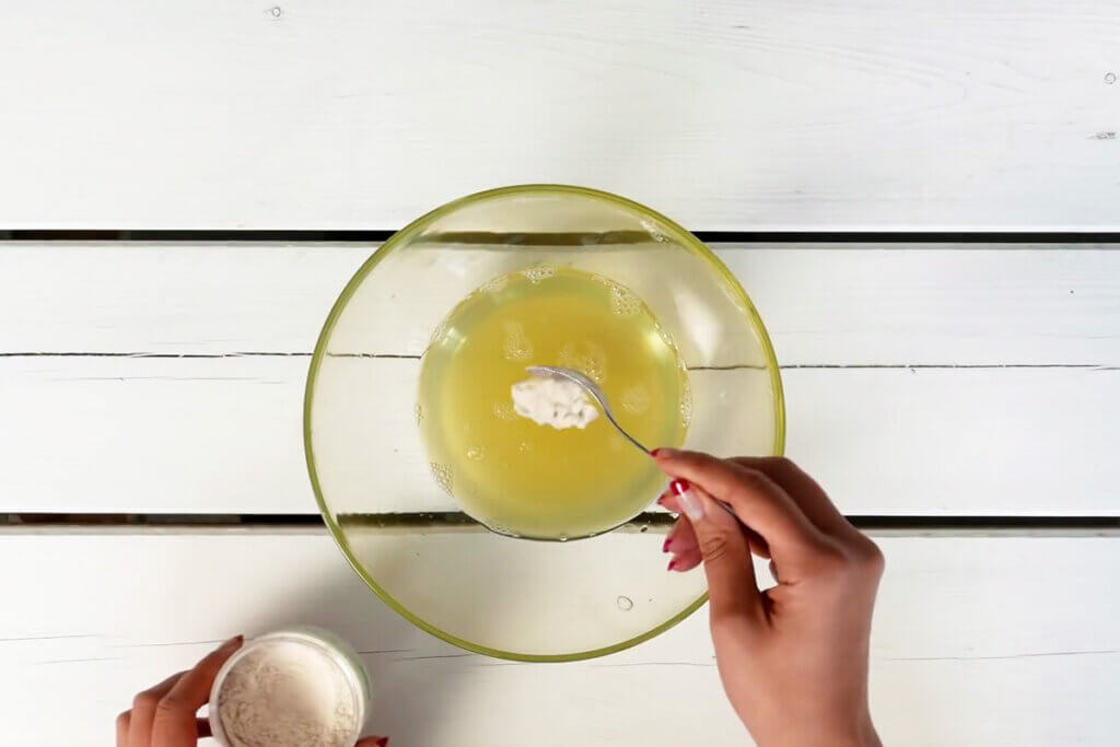 Aquafaba Bohnenwasser in einer Schuessel