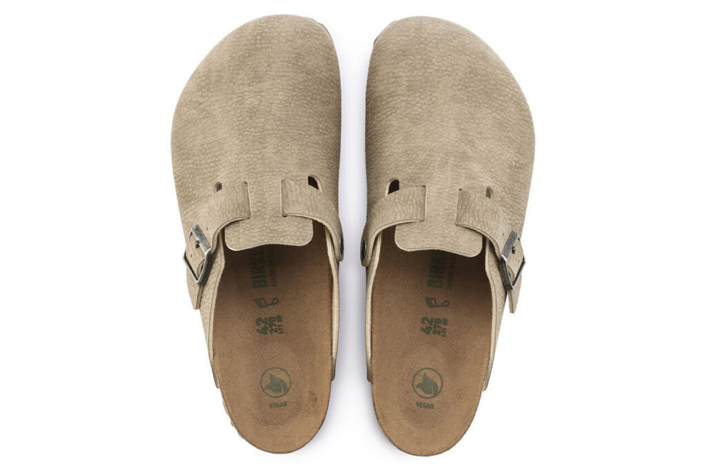 Vegane Schuhe, beige Birkenstocks.