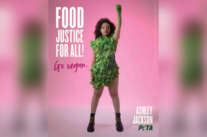 Ashley Jackson in einer PETA Kampagne