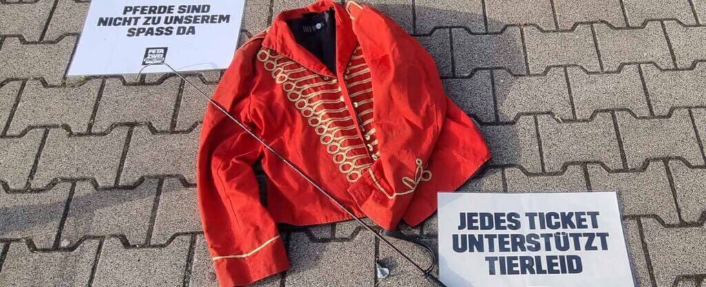 Demonstration gegen Cavalluna